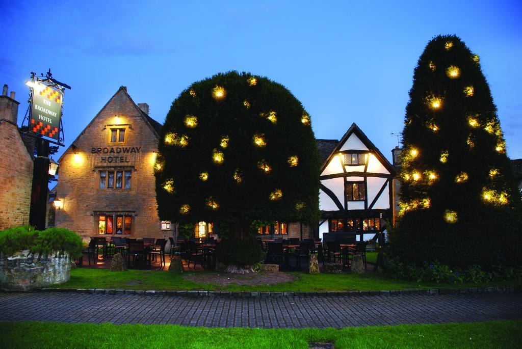 The Broadway Hotel Eksteriør billede